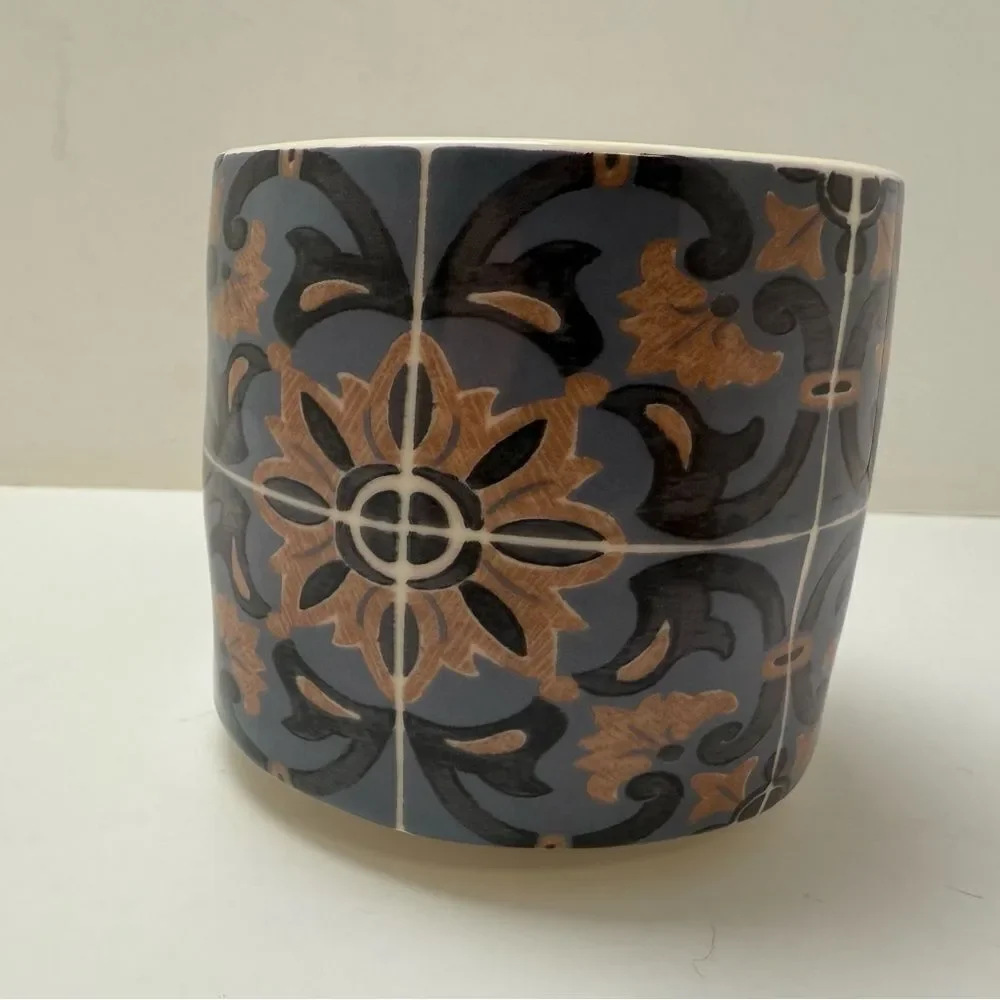 Anthropologie 